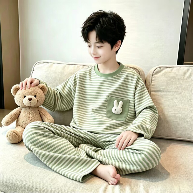 Children's thermal velvet pajamas, loose-fitting, warm home wear set for autumn and winter, long-sleeved pajamas