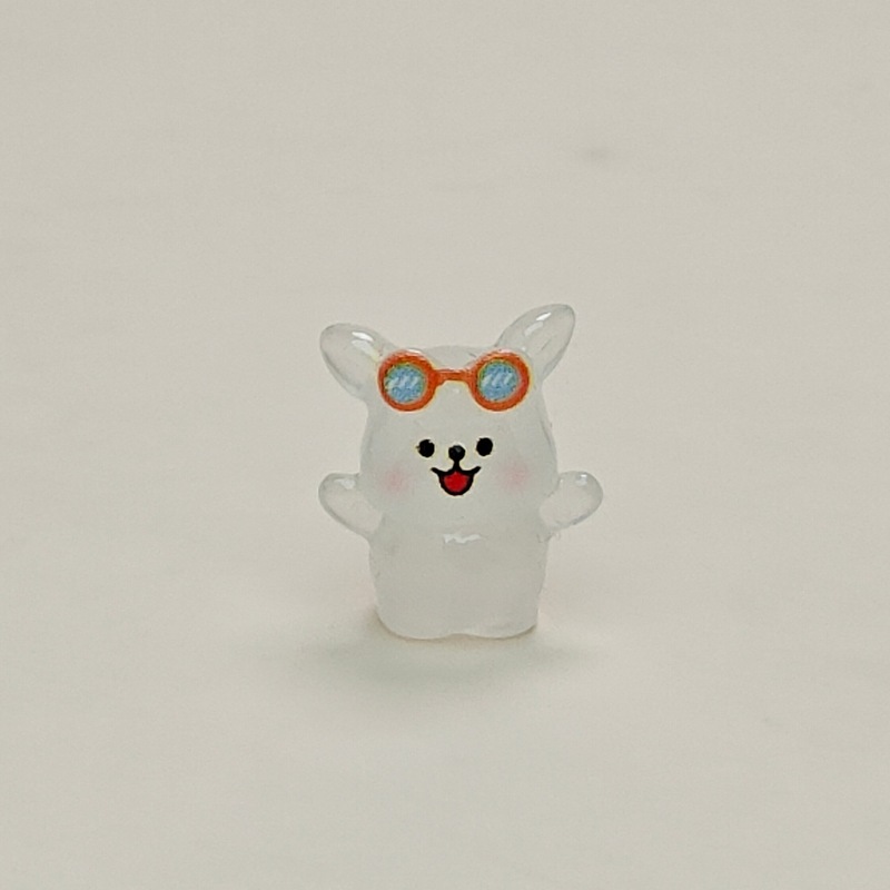 模擬ミニチュアジュエリーアクセサリー、発光ライン、子犬、漫画の動物、小さな装飾品、車のペンダント、文化的で創造的なギフト|undefined