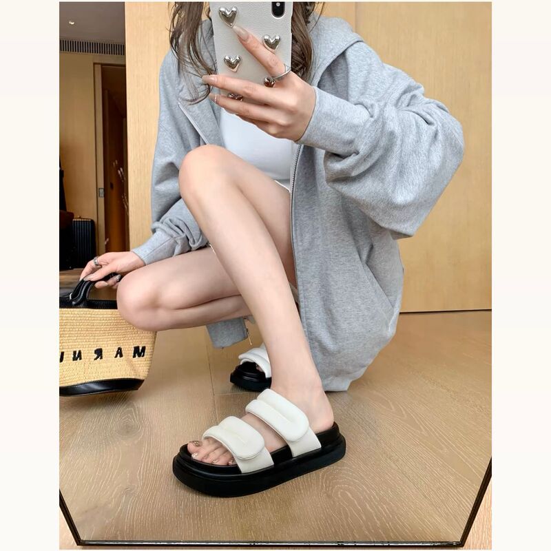 Summer new sponge bubble ~ super soft waxy hook and loop double with thick bottom slippers women's sandals wear all-match white