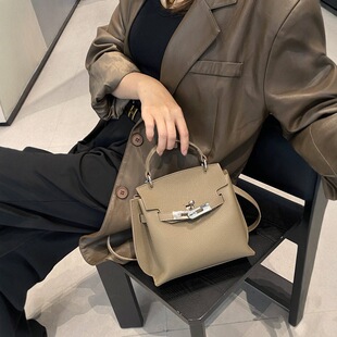 �^��ţƤ2025�¿�P����߰汾б����Ƥ���������sŮʿ�μ��bags