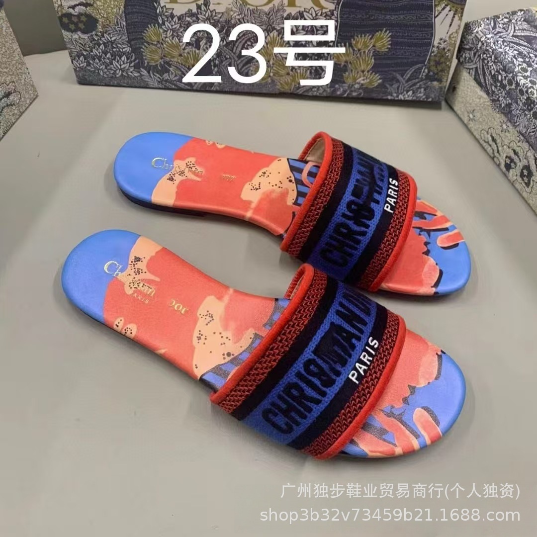 Zapatillas de piso plano de moda versátiles en forma de una forma D clásica transfronteriza adecuada para extranjeros no molestes nacionales image 29