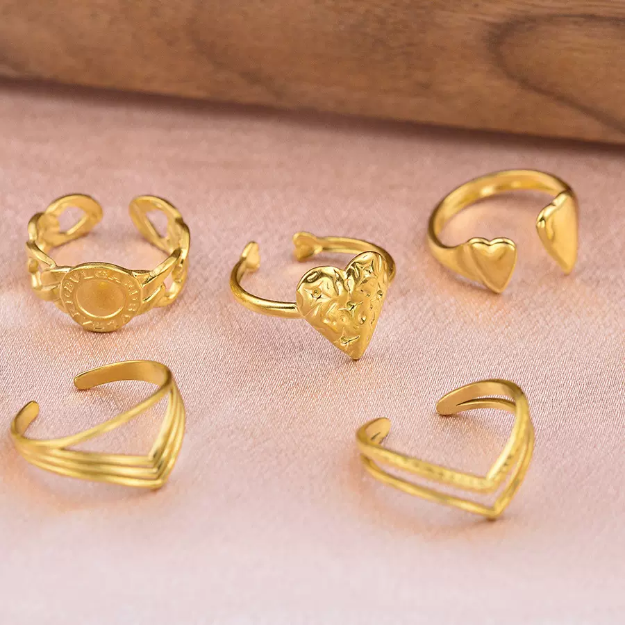 欧美小众高级感爱心不锈钢戒指ins个性轻奢不掉色开口可调节指环