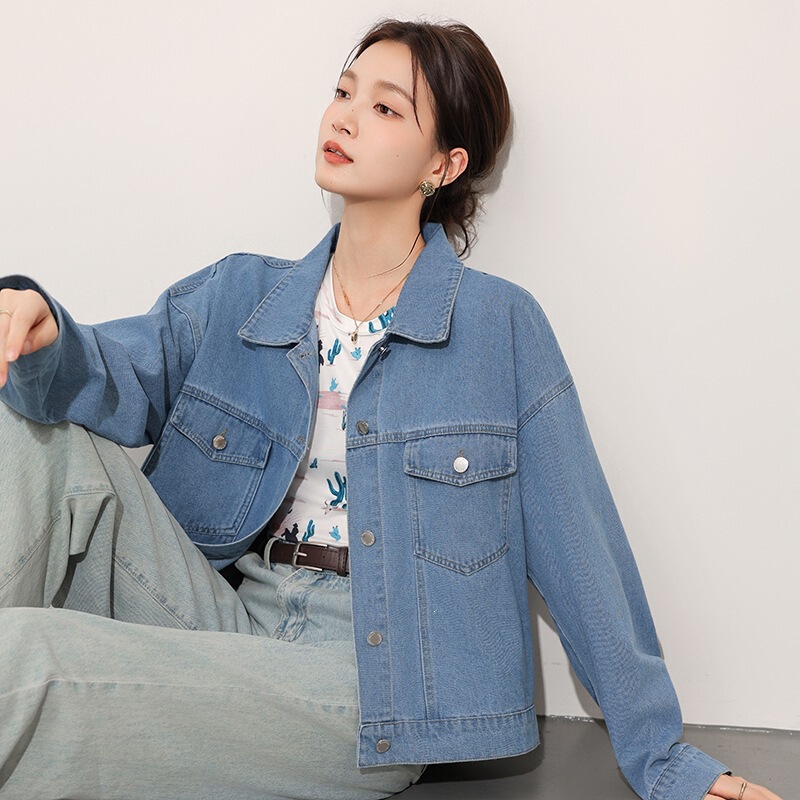 Real Shot # Retro Early Autumn Design Tops for Women, Color-Washed Short Jackets, Casual Denim Jackets for Women, Light Blue Cotton Real Shot # Retro Early Autumn Design Tops for Women, Color-Washed Short Jackets, Casual Denim Jackets for Women, Light Blue Cotton