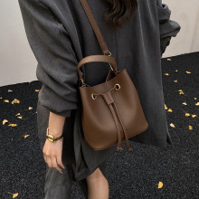 2025�¿�Speedy���^����ţ��ُ���ˮͰ�ļ��μ�б��С��ݮϵ��Ů