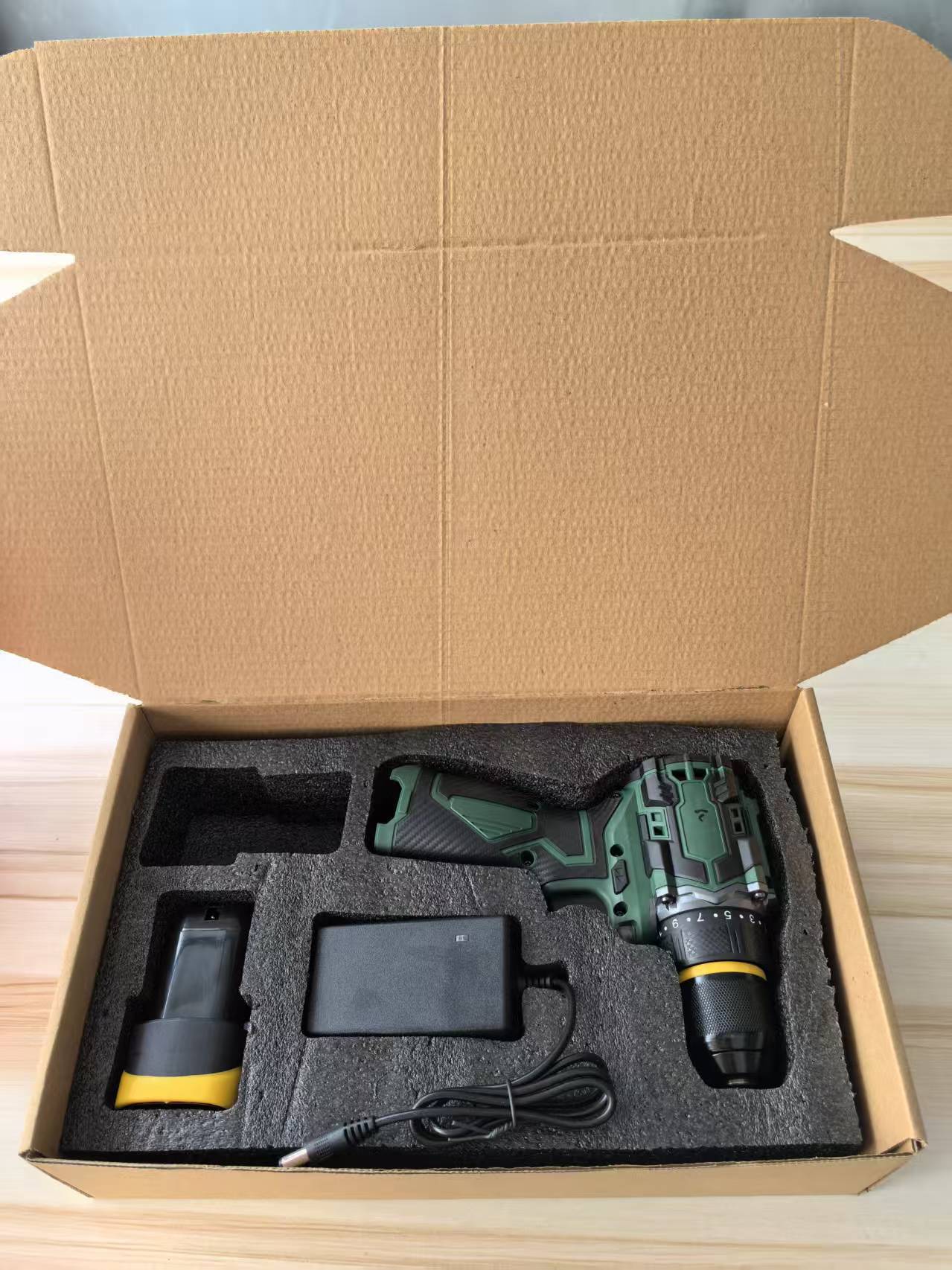 기계 1개, 배터리 1개, 충전 1개 - 색상 상자