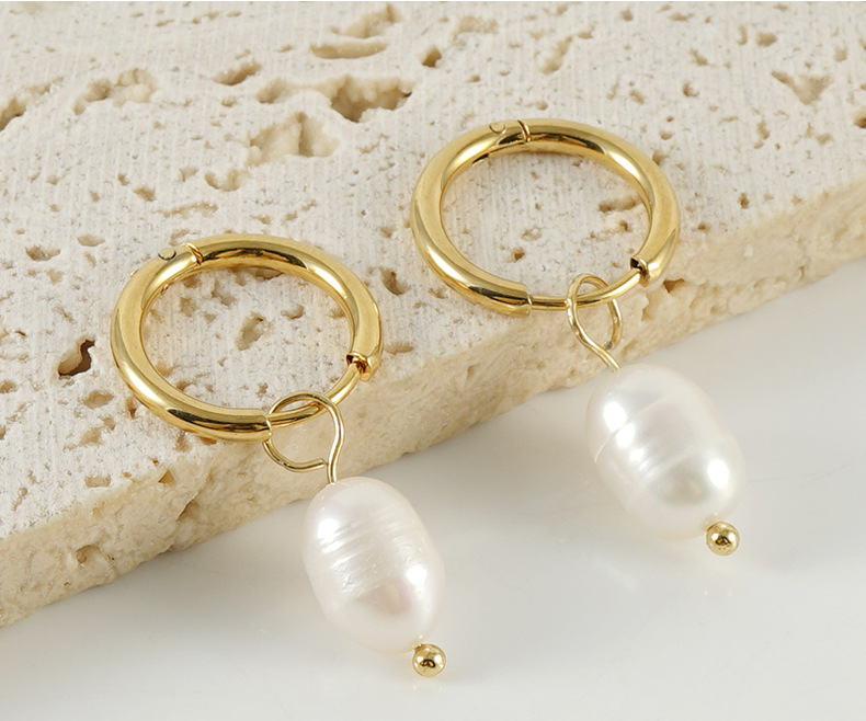 11g Weight PVD Coated Gold Plating Process Retro Geometric Stainless Steel Pearl Earrings 1 Pair
