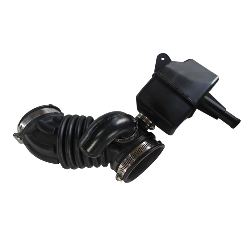 Factory Daily Production of Qashqai Air Filter Intake Hose 16576Et00A 16576Je30A 16576-Jd20A