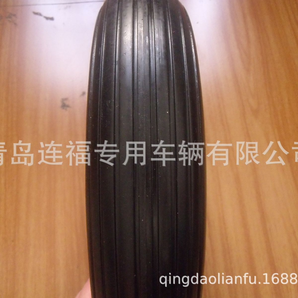 供应外贸2.50-4PU黑色外胎 直条花外胎 工具车轮胎 欢迎洽谈