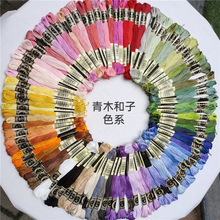 ����R�ƽ���ʮ�ֽ�����ɫ��ľ�������R���Ә��������ӻ��ݽ��̽�