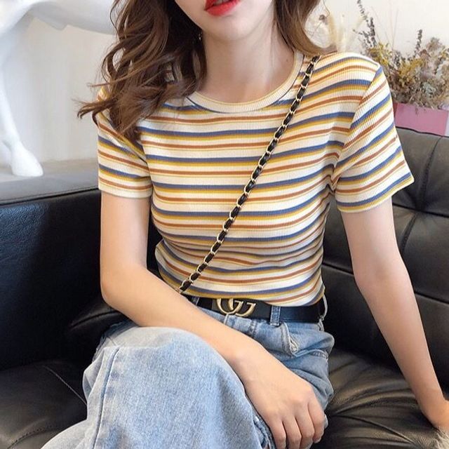Breastfeeding Clothes for Going Out in Summer, New Style Round Neck Rainbow Striped Stretch Cotton Short-Sleeved T-Shirt, Postpartum Nursing Clothes, Base Layer Shirt