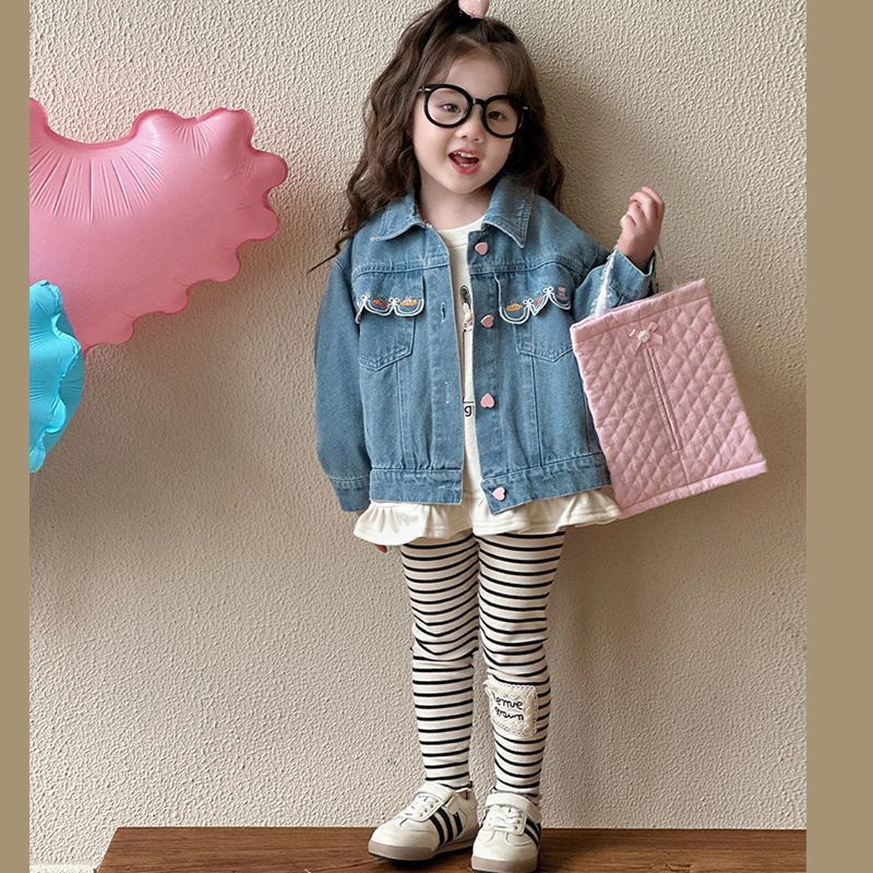 Chaqueta de vaqueros de niña primavera y otoño 2025 nuevo niño chaqueta coreana ropa de primavera de bebé