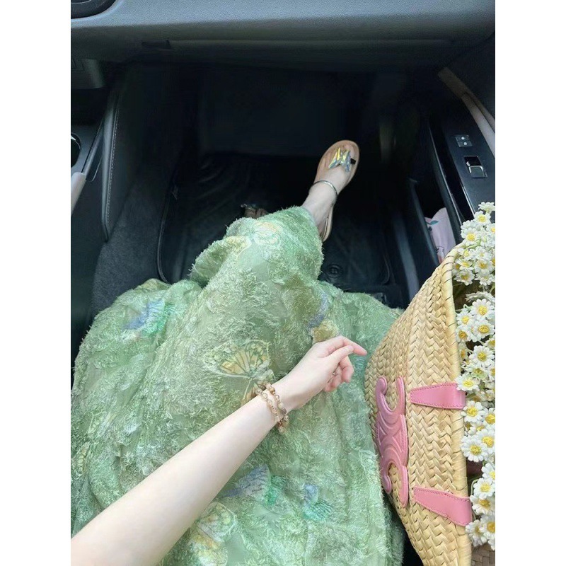 国风绿色新中式高级吊带连衣裙2024夏季可爱新款气质显高薄荷长裙