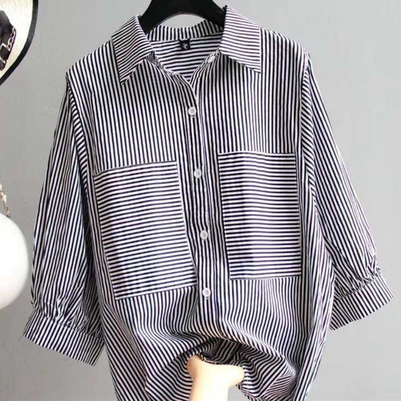 Loose Oversized Three-Quarter Sleeve Turn-Down Collar Top for Women, Summer New Design with Large Pockets and Striped Casual Shirt