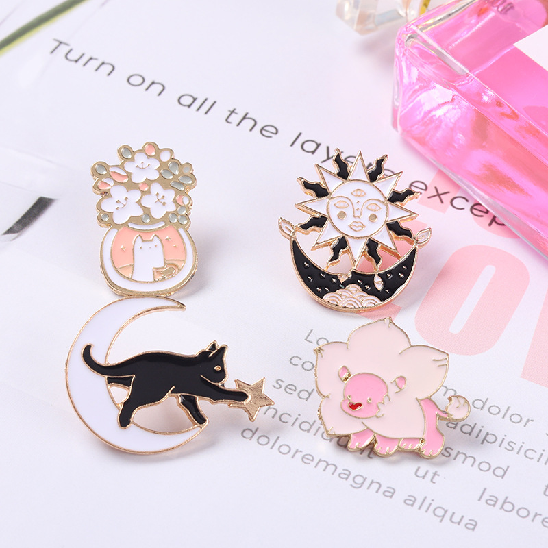 Design creative cartoon accessory