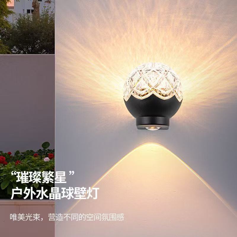 Outdoor Wall Lamp, Courtyard Wall Lamp, Solar-Powered Small Yard Lighting, Entrance Door Front Lamp, Villa Fence Outdoor Wall Lamp Outdoor Wall Lamp, Courtyard Wall Lamp, Solar-Powered Small Yard Lighting, Entrance Door Front Lamp, Villa Fence Outdoor Wall Lamp