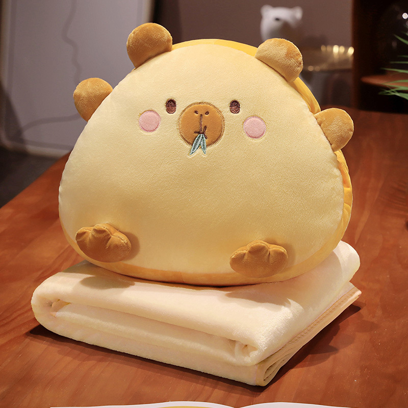 풀을 먹는 카피바라 삼위일체 베개
