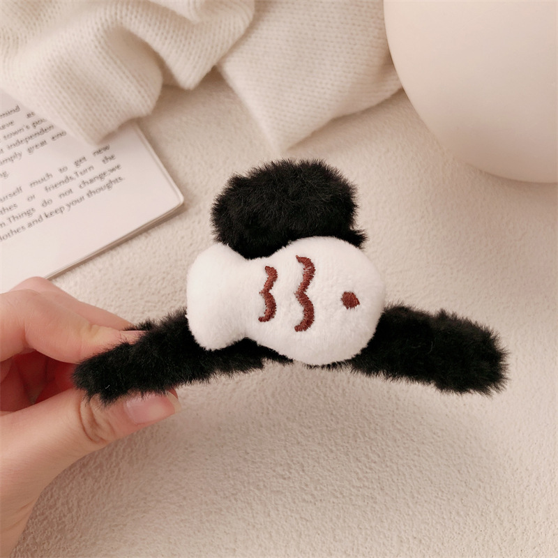 Clip de pelo de pescado de peluche lindo otoño invierno peludo pegando clip dulce versátil detrás del cerebro clip de pelo de pescado adornamiento para mujeres