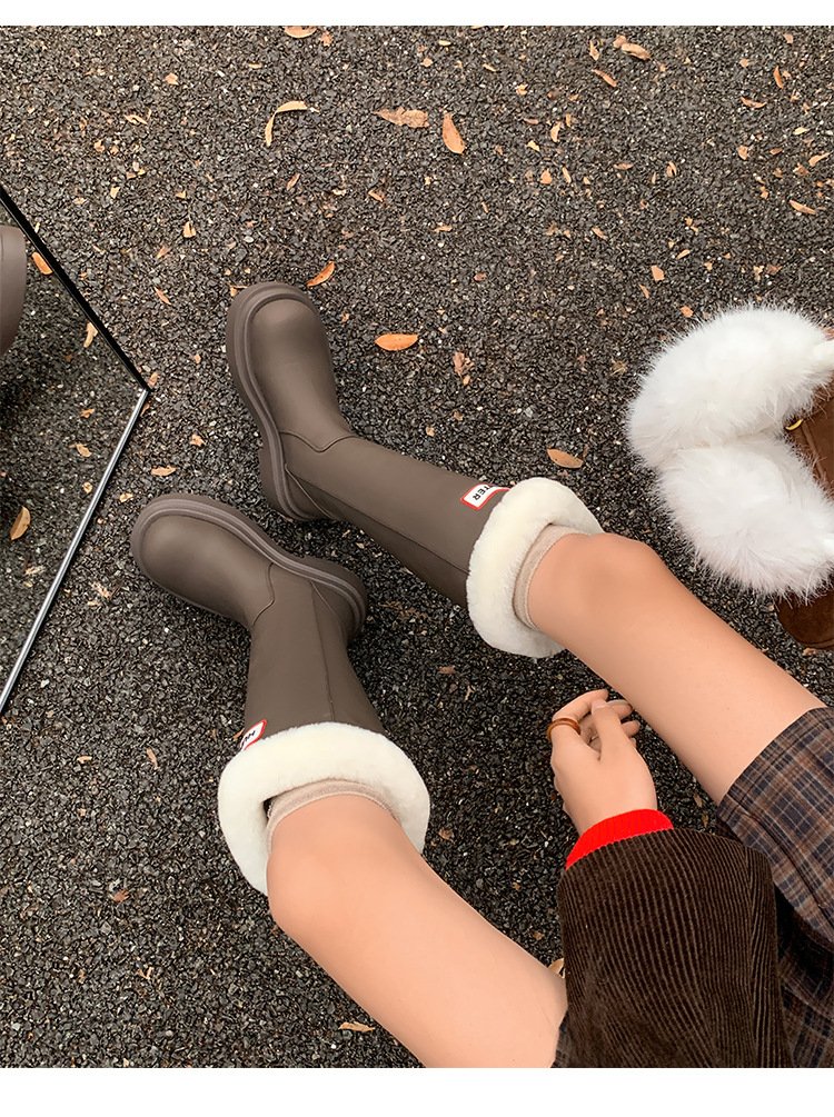 Boot nữ cổ cao ôm bắp chân lót lông cừu ấm áp đế dày da bò — màu đen chi tiết 19
