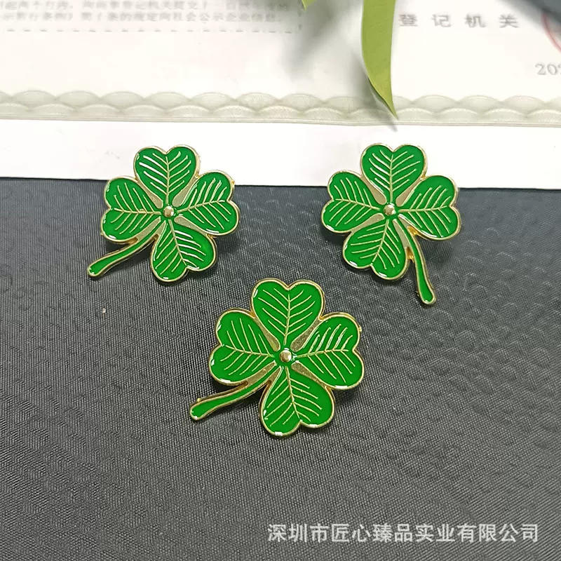 卡通可爱幸运四叶草个性胸针 ins情侣别针男女百搭创意胸花衣饰品
