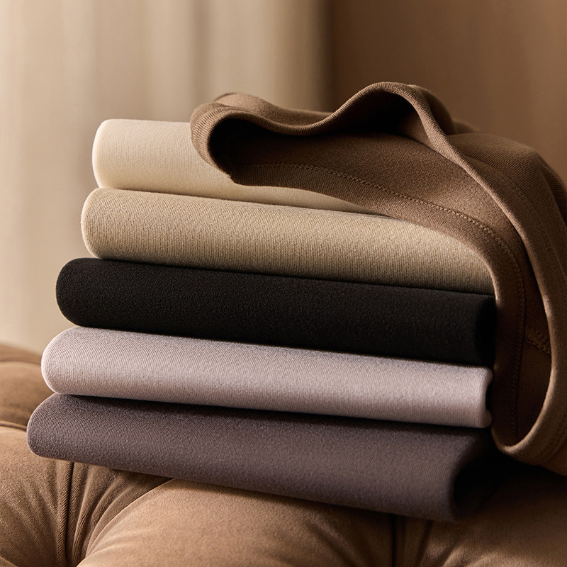 Cerotich Meiyabi U-Neck Base Shirt for Women, Slim-Fit T-Shirt, Warm Knit Top, Thickened in Macaron Color