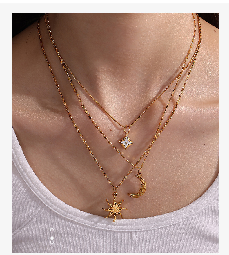 1 Piece Quantity Daily Occasion 1 Piece 304 Stainless Steel PVD Coated Real Gold Plated Sun Star Polished Pendant