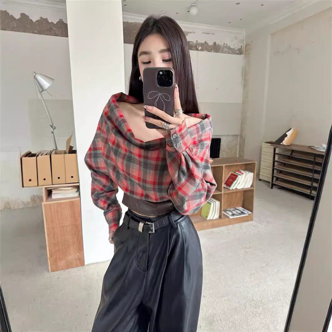 빈티지 스파이스 소녀 한 줄 칼라 가죽 허리 긴팔 티셔츠 여성 가을 디자인 센스 콘트라스트 컬러 플레이드 투웨어 셔츠