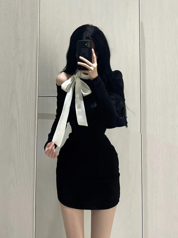 ソリッドカラーのリボンタイトな長袖ドレス女性の秋のセクシーなスカートウエスト純粋な欲望スタイルヒップカバー|undefined