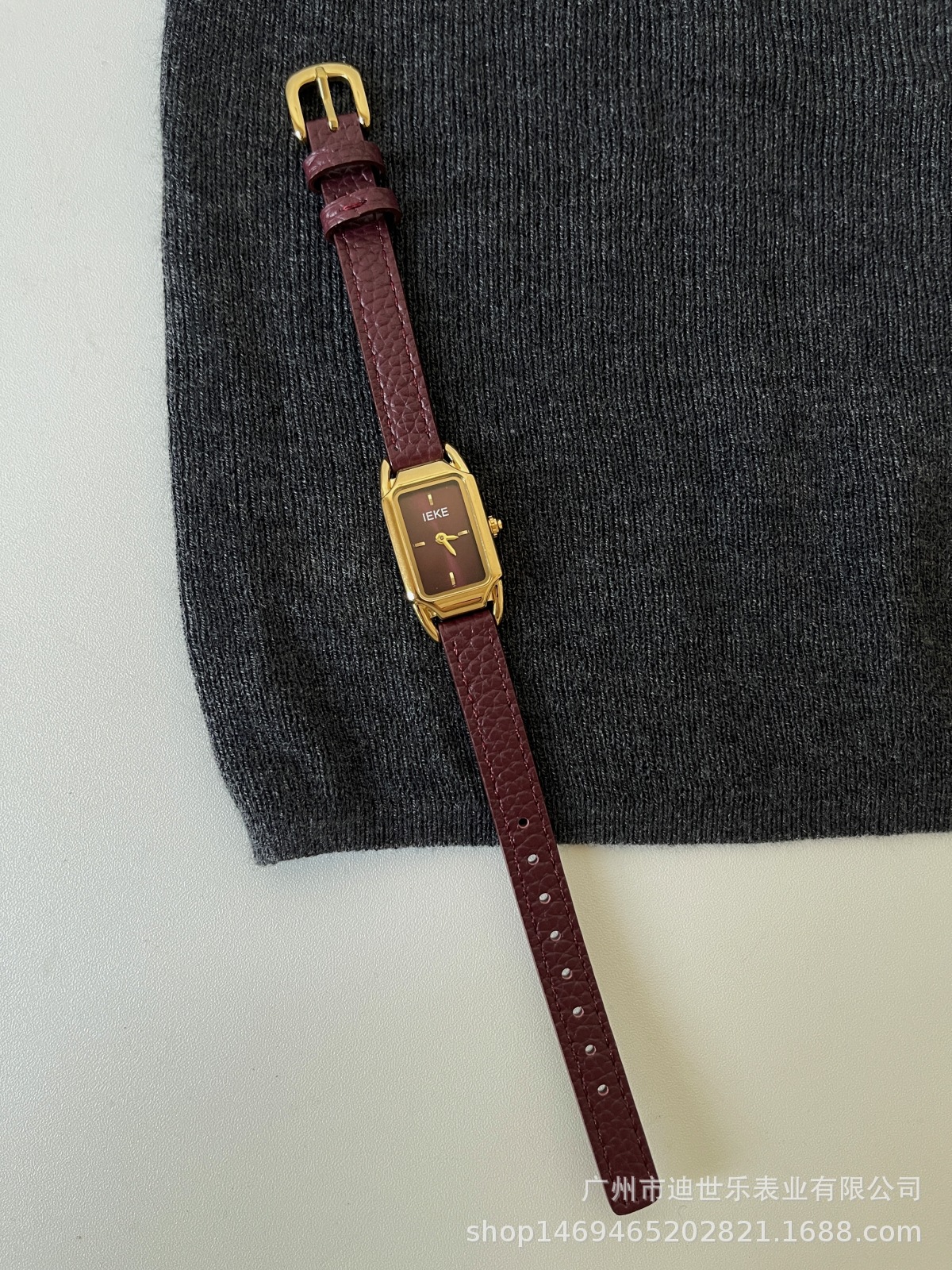 IEKEクロスボーダー小衆安可拉紅中古腕時計女性モデル個性軽豪華小型文字盤生放送プライベート女性時計