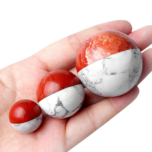 1638-Natural white pine red jasper pickleball magical elf play ball two-color cartoon semi-precious red and white ball