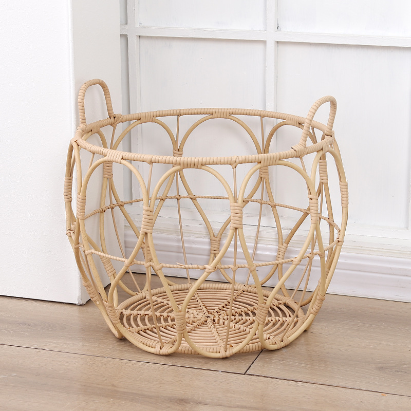 Cesta de almacenamiento hueca de imitación de ratán, cesta para la ropa sucia con asa de ratán hecha a mano, estilo natural.