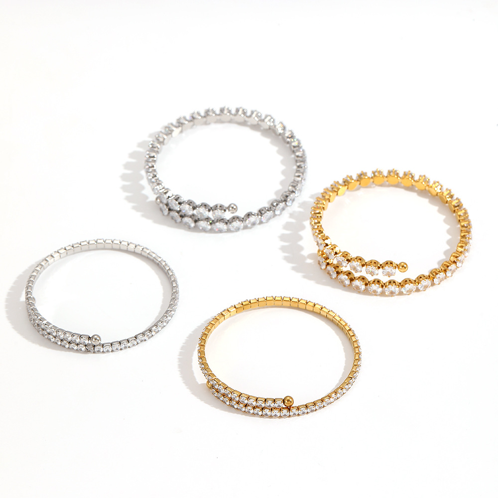 Pulsera de diamante de circón de acero inoxidable de estilo americano europeo y americano, pulsera de acero de titanio de diseño de todo fósforo de lujo ligero femenino, joyería transfronteriza
