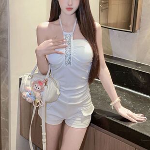 2026�����첱ˮ荵�������Ů�ĸ߼��������ް����Ú��|�o�䱳��