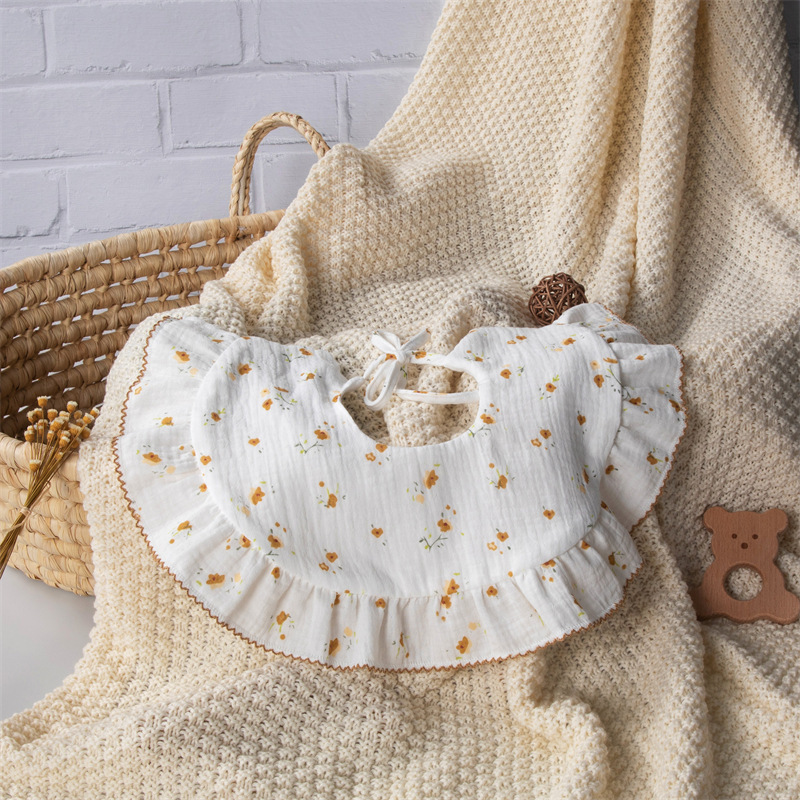 360 grados para aumentar la pequeña toalla de saliva de flores, collar falso, bata, gaza de algodón, tipo A, delantal de encaje para bebés