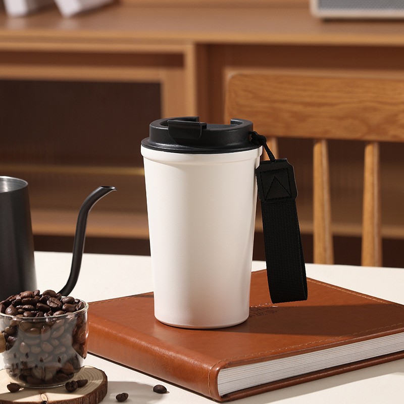 Taza de café de nuevo modelo para viajes transfronterizos, taza térmica de acero inoxidable 304, taza de viaje portátil, taza de agua fría con aislamiento térmico, taza portátil para coche