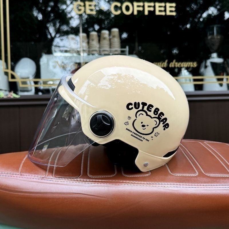 3C certified women's electric bike helmet, men's autumn and winter electric scooter cartoon cute motorcycle half helmet