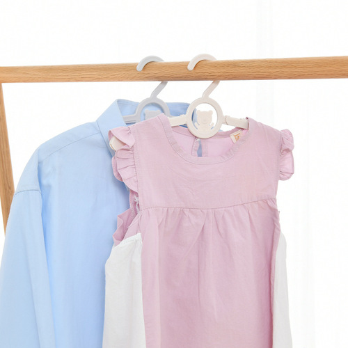 A2768 telescopic children's clothes hanger plastic baby baby clothes drying rack children's telescopic clothes hanger