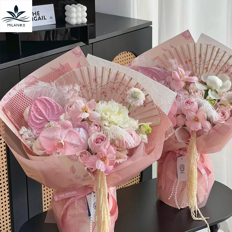 Nuevo estilo chino chino ramo de flores plegables de la novia mano de un ventilador de flores empaquetado de flores hechas a mano DIY material ventilador floral