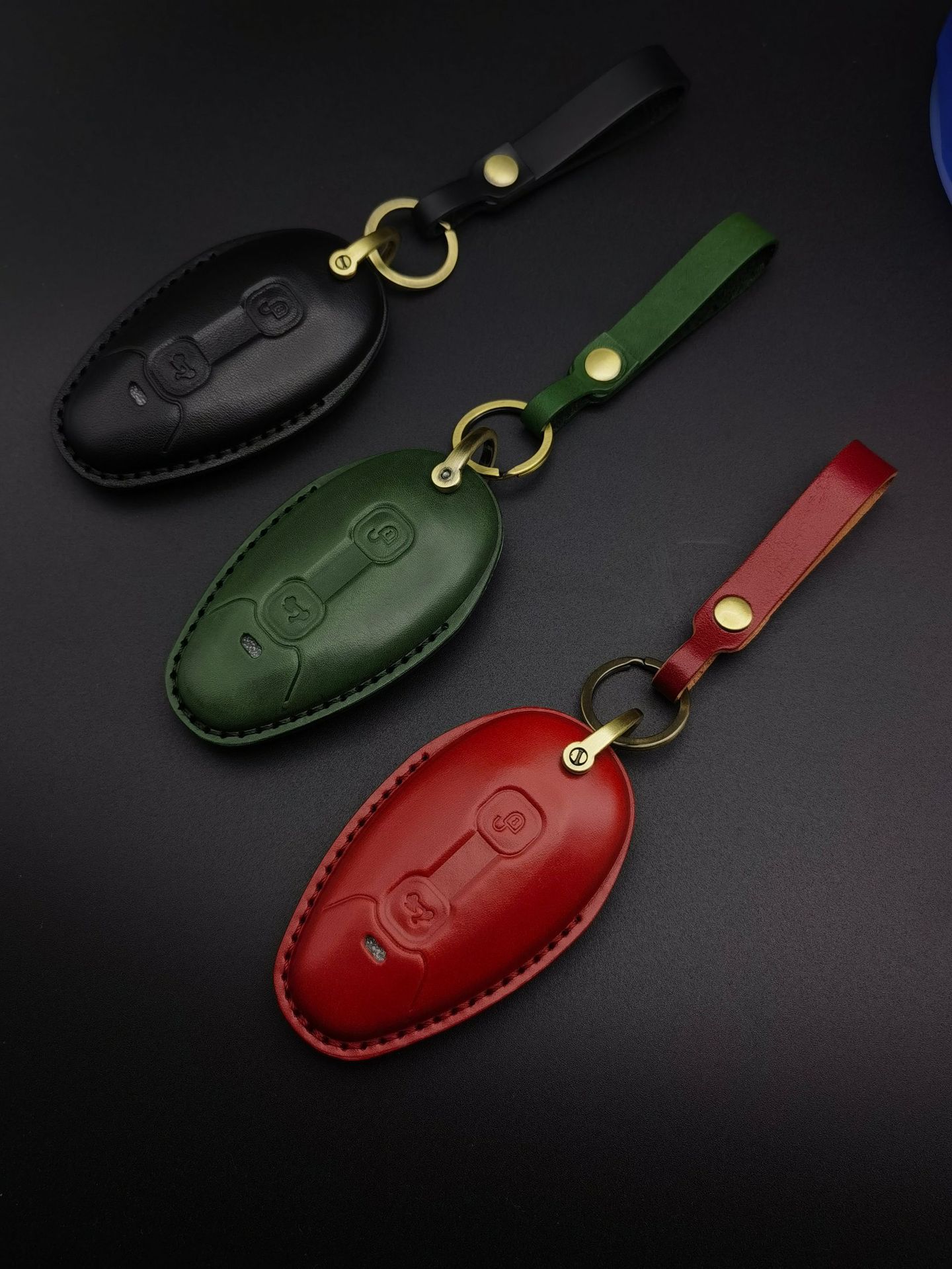 Suitable for new vespa Vespa keychain cowhide hand GTS300 leather key set remote control case