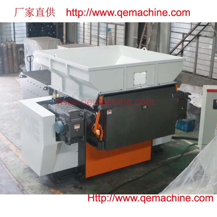 全自动单轴撕碎机 泡沫编织袋粉碎回收一体化