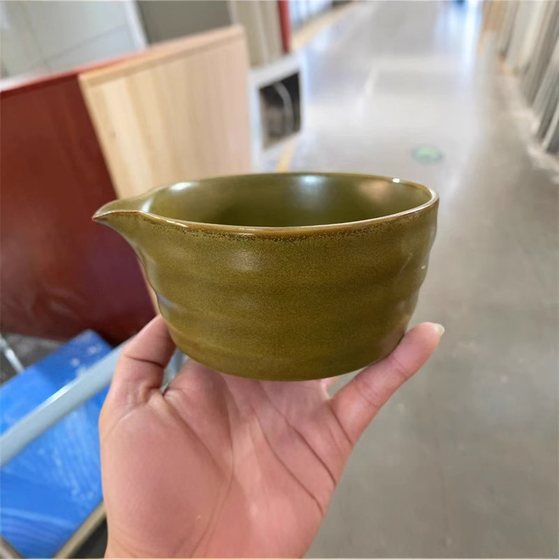 国境を越えた陶器窯で作られた注ぎ口付き抹茶茶碗、手作り茶碗、日本茶道、宋代のねじ込み茶碗|undefined