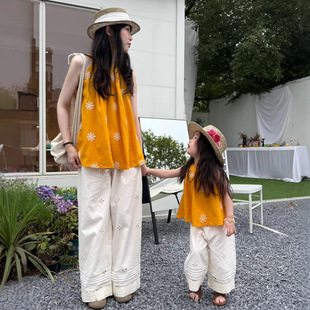 Parent-Child Clothing 2025 Summer New Style Girls Holiday Style Mother-Daughter Clothing Forest Style Embroidered Vest Lace Wide-Leg Pants Suit