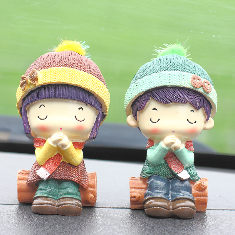 Creative car ornaments cute doll car car cargo ornament car gift wishing couple home ornaments