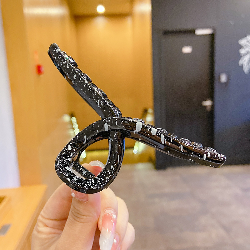 Pinza para el cabello en la parte posterior de la cabeza negra Clip de tiburón grande para mujer 2025 nuevo clip de agarre de sensación de alta calidad para el cabello, accesorio para el cabello, clip para la cabeza