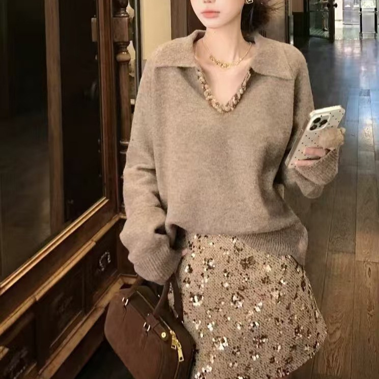 YUNSH French Style Heavy Industry Rhinestone Sequins V-neck Long-sleeved Sweater Women's Autumn and Winter Loose Soft Waxy Retro Elegant Sweater YUNSH French Style Heavy Industry Rhinestone Sequins V-neck Long-sleeved Sweater Women's Autumn and Winter Loose Soft Waxy Retro Elegant Sweater