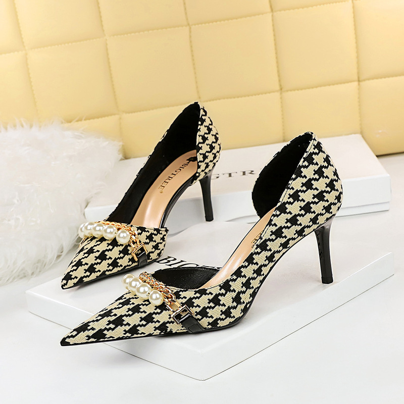 8829-A1 Korean Style High-Heeled Shallow Mouth Pointed Toe Side Cut Out Cloth Plaid Pearl Metal Chain Houndstooth Flats