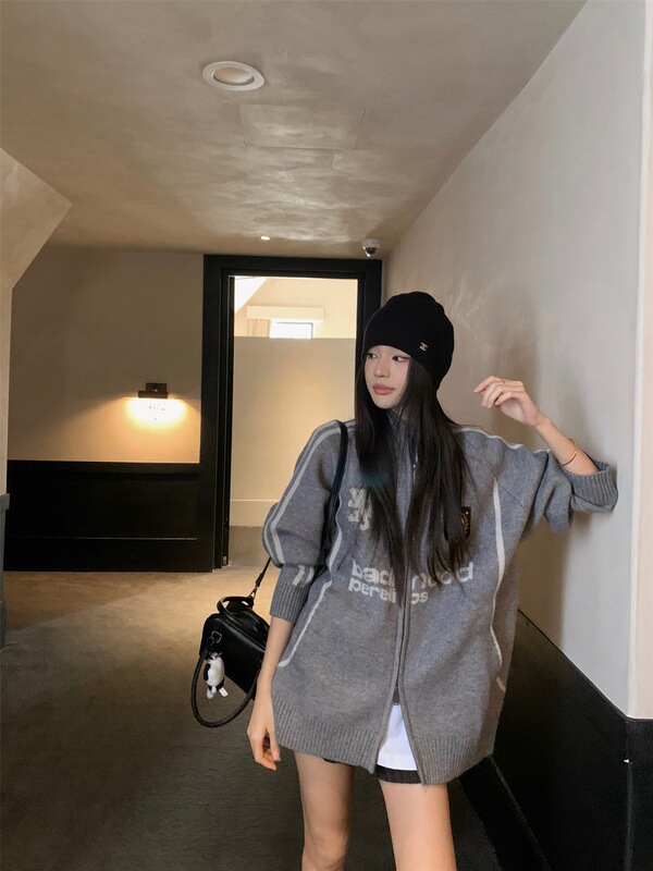 2025新款美式复古竖条纹立领毛衣外套女秋季宽松显瘦气质灰色上衣|undefined