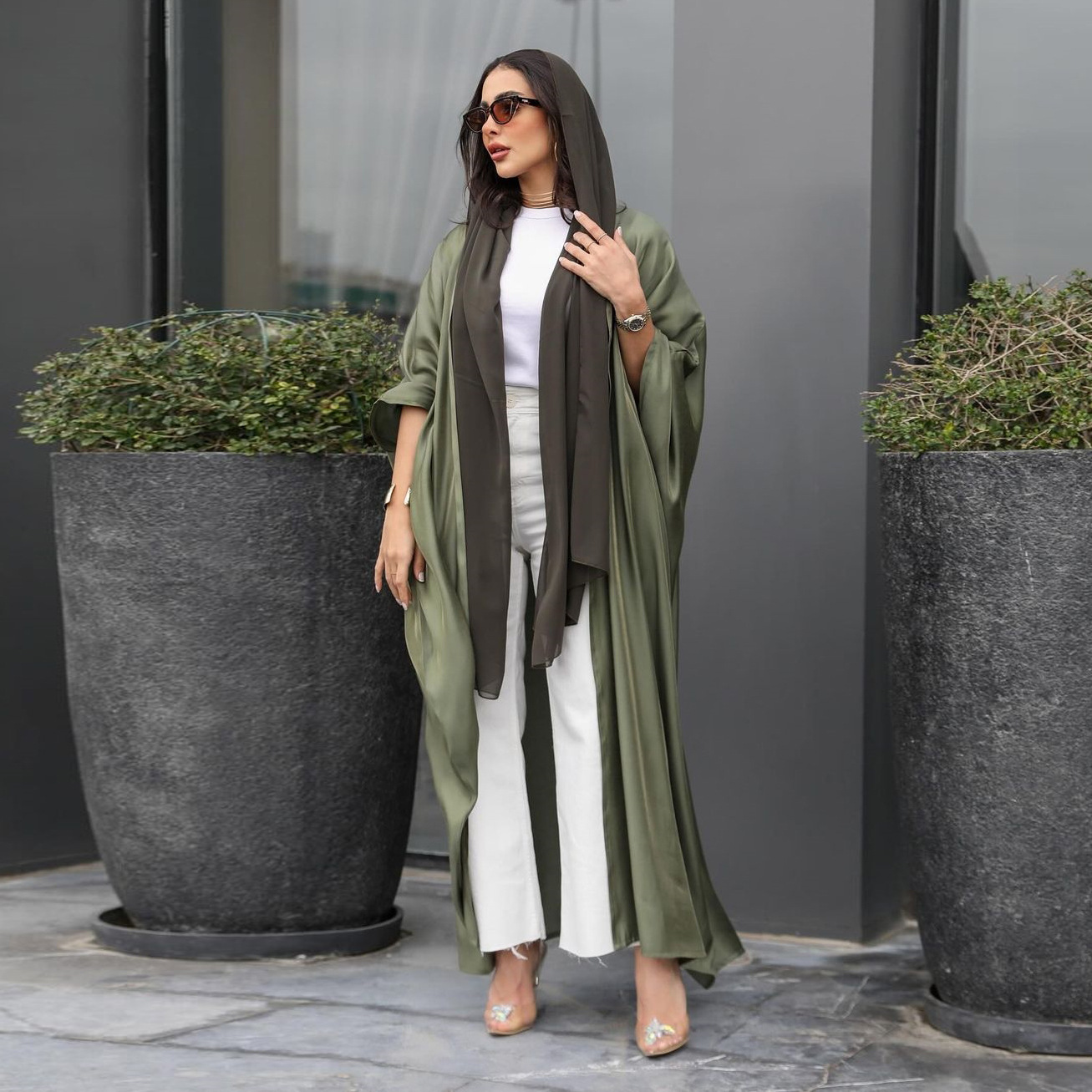 MQ129 Middle East Modest Fashion Abaya Cardigan Batwing Sleeve Long Robe European Muslim Women's Clothing_ecoleips.com