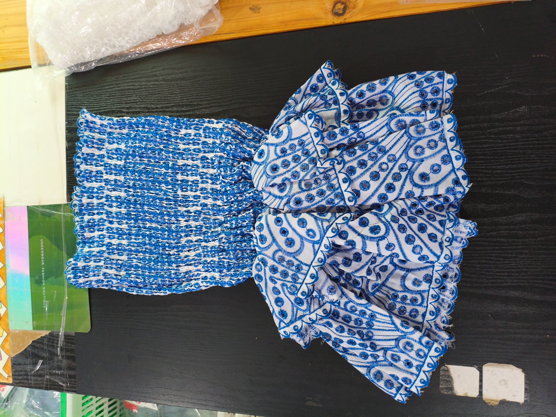 Cross-border European And American Embroidered Dress Women, 2025 New Model, High-end Strapless Off-shoulder Puffy Mini_ecoleips.com