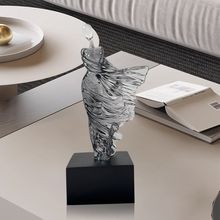 现代抽象艺术摆件高级玄关客厅电视柜饰品透明树脂人物雕塑艺术品