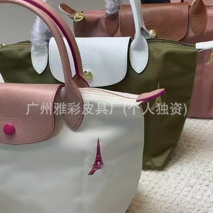 Dragon-Embellished Paris Eiffel Tower Tote Bag, Short Handle, Small Size, Nylon, 2025 Autumn New Model, Waterproof, Commuter Shoulder and Crossbody Bag Dragon-Embellished Paris Eiffel Tower Tote Bag, Short Handle, Small Size, Nylon, 2025 Autumn New Model, Waterproof, Commuter Shoulder and Crossbody Bag